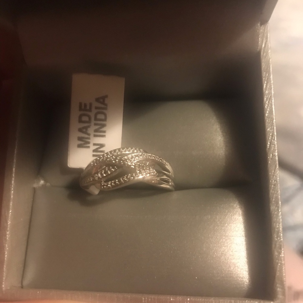 Interlock ring